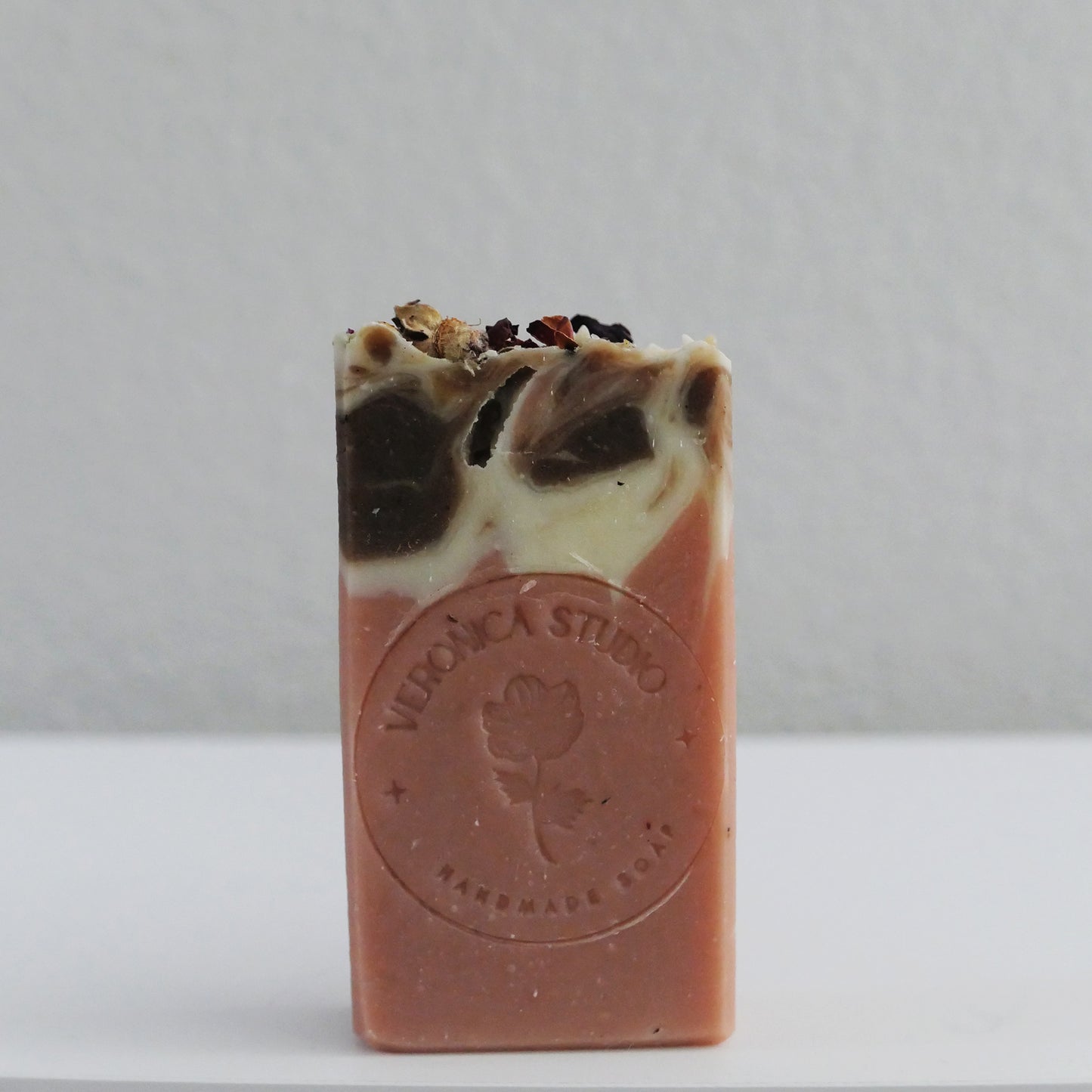 Rose petal bar