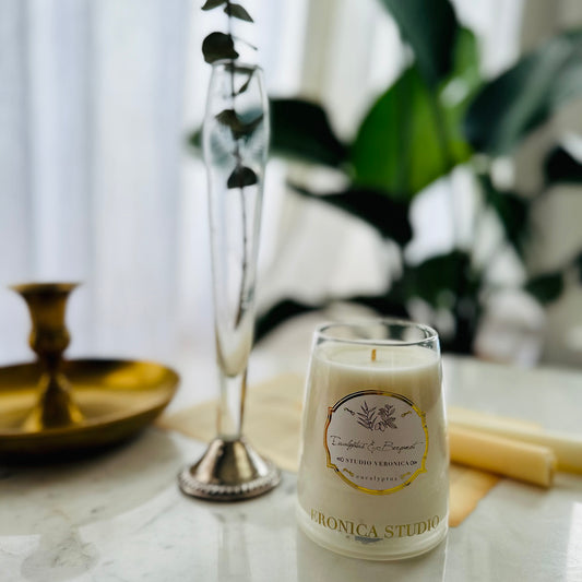 10oz Eucalyptus & Bergamot scented candle
